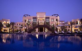Shangri-La Hotel Apartments Qaryat Al Beri